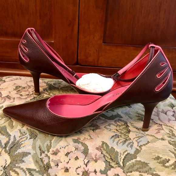 Bruno Magli Heels - Picture 6 of 8